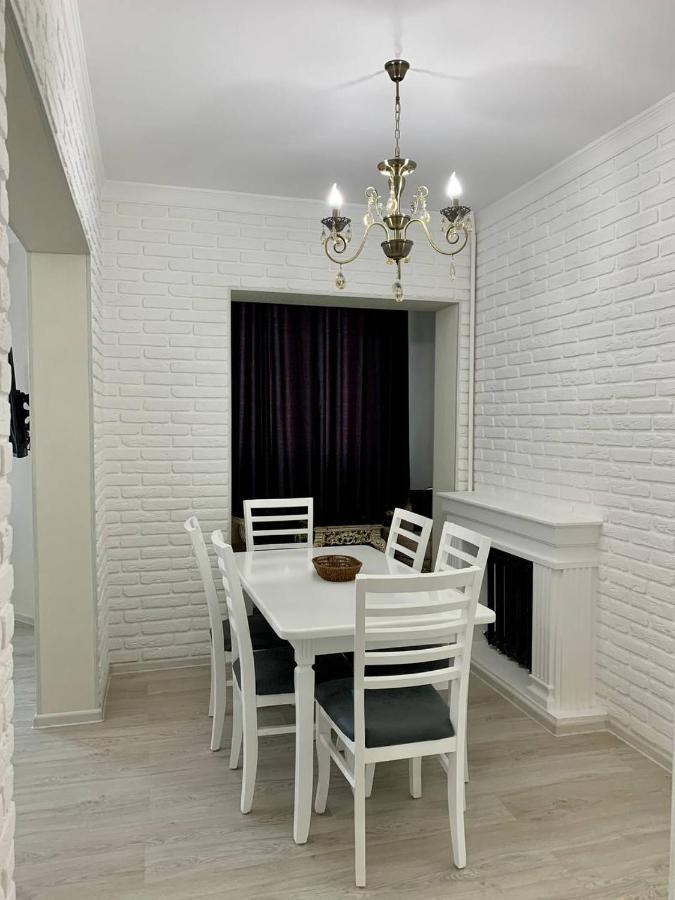 Минор 2 Комнатные Апартаменты Taschkent Exterior foto
